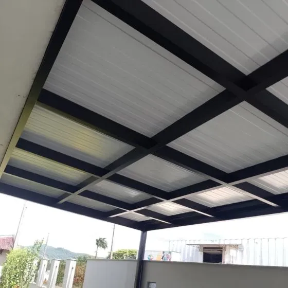 Pergotelha em Alegre, São João da Boa Vista SP Pergotelha em Alegre, São João da Boa Vista SP — Cobertura em área de piscina